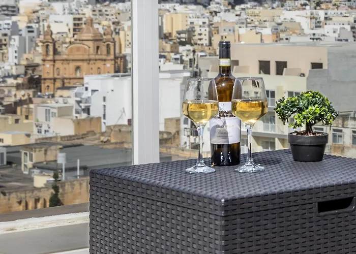 Dolce Pieta' Penthouse Apartment *